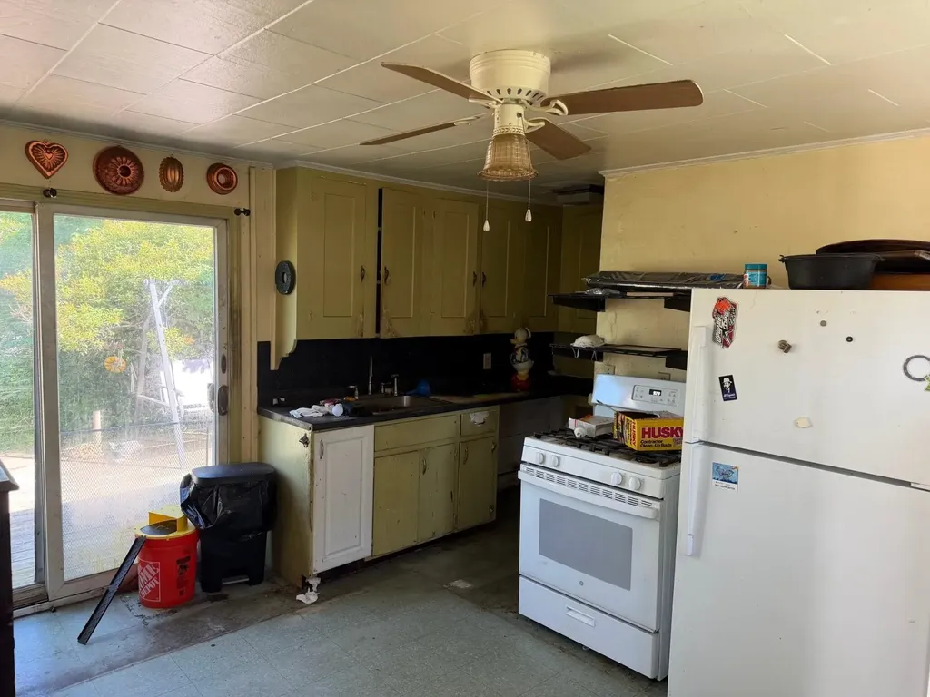 51 Nagle Street Nashua NH 03060