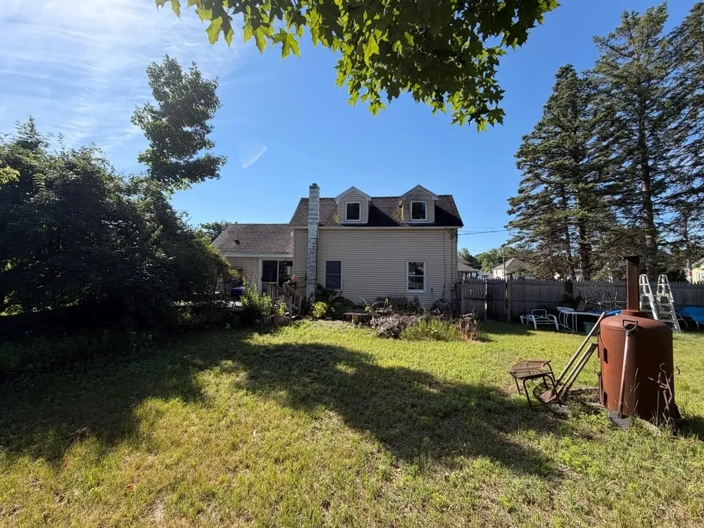 51 Nagle Street Nashua NH 03060