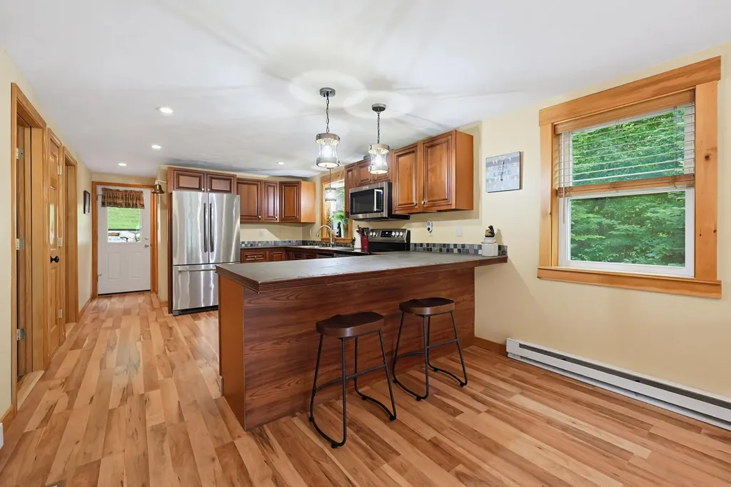 6 Poplar Ridge Road Freedom NH 03836