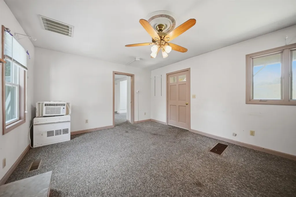 915 Suncook Valley Road Alton NH 03809