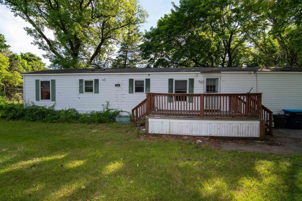 6 Longmeadow Drive Concord NH 03301