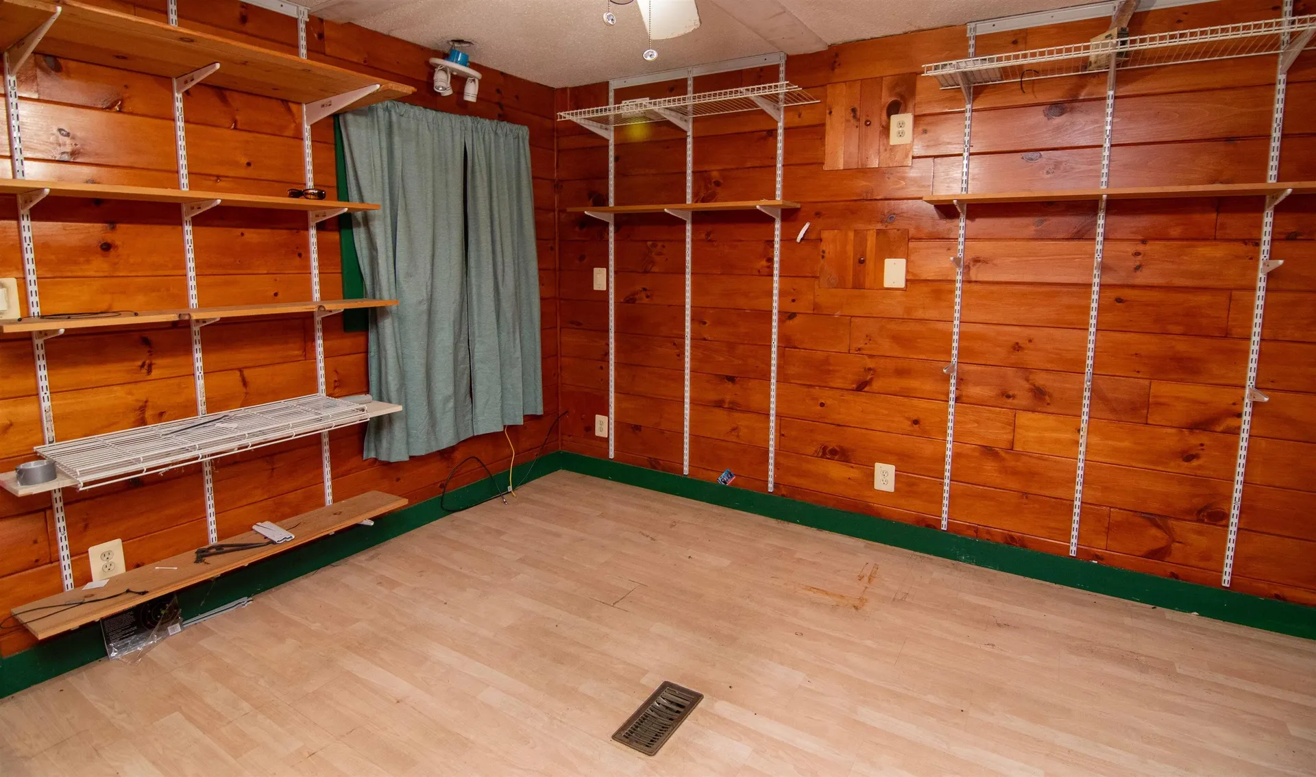 6 Longmeadow Drive Concord NH 03301