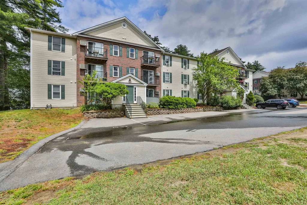 19-32 Kimberly Drive Merrimack NH 03054