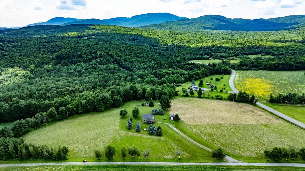1257 Sniderbrook Road Westfield VT 05874