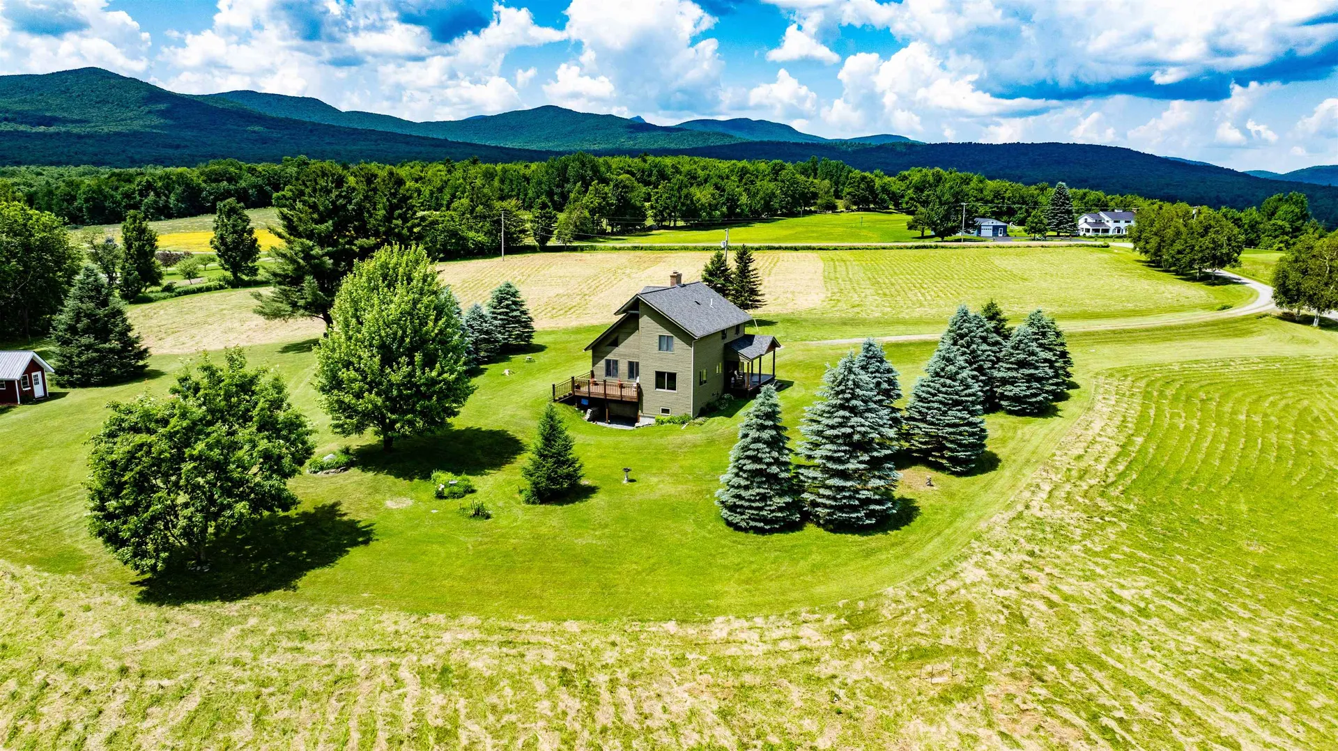 1257 Sniderbrook Road Westfield VT 05874