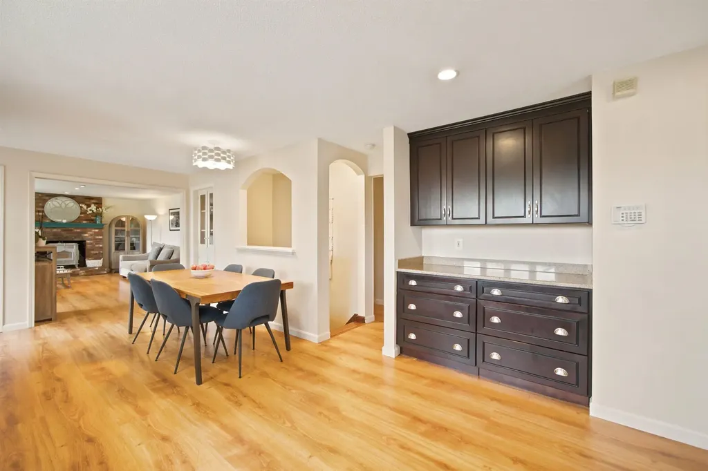 119 Country Club Road Hopkinton NH 03229