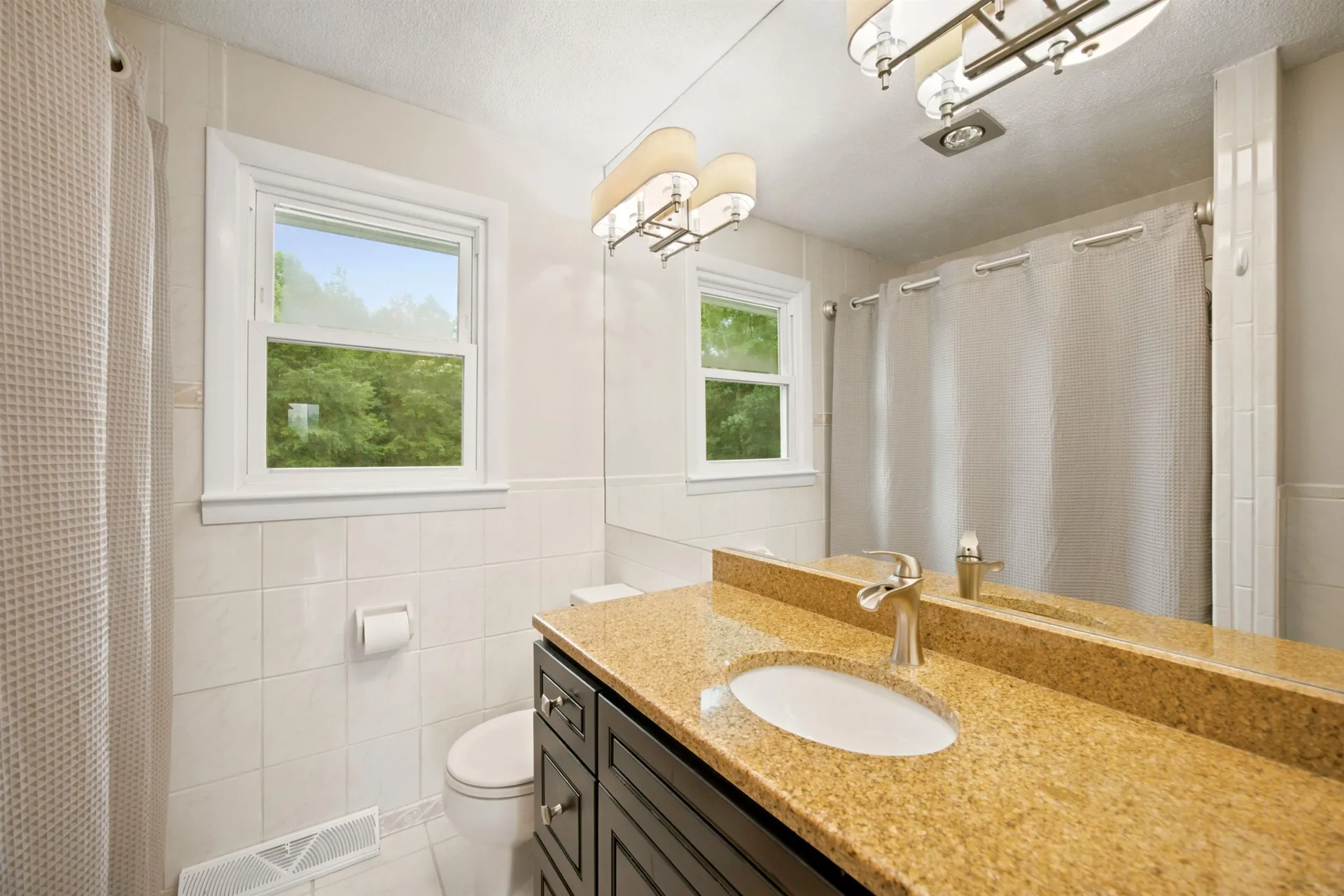 119 Country Club Road Hopkinton NH 03229