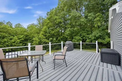 119 Country Club Road Hopkinton NH 03229