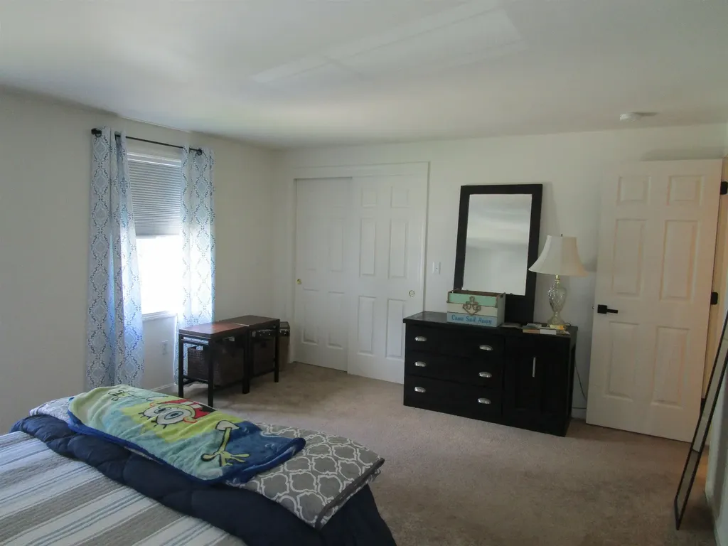 9 Old Nashua Road Amherst NH 03031