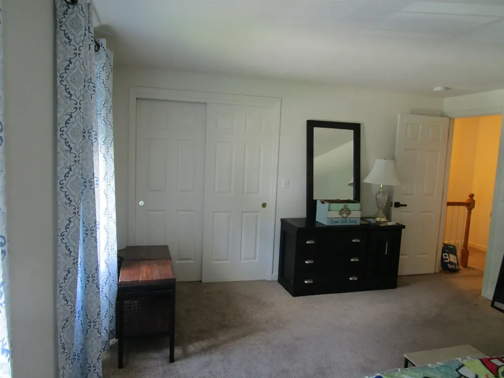 9 Old Nashua Road Amherst NH 03031