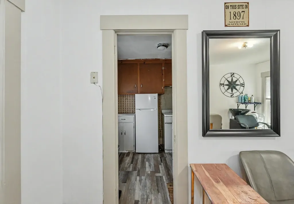 47 Oak Street Milford NH 03055