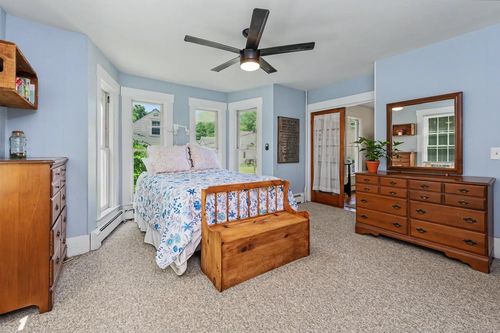47 Oak Street Milford NH 03055