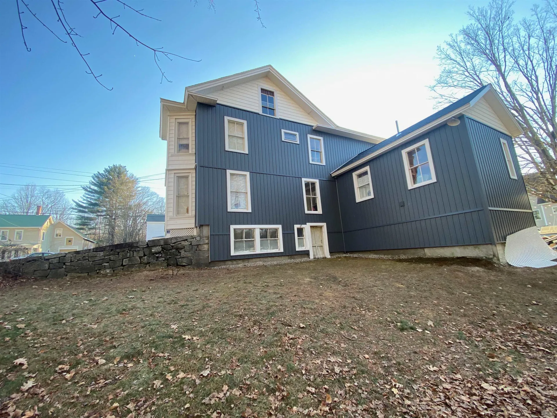 47 Oak Street Milford NH 03055