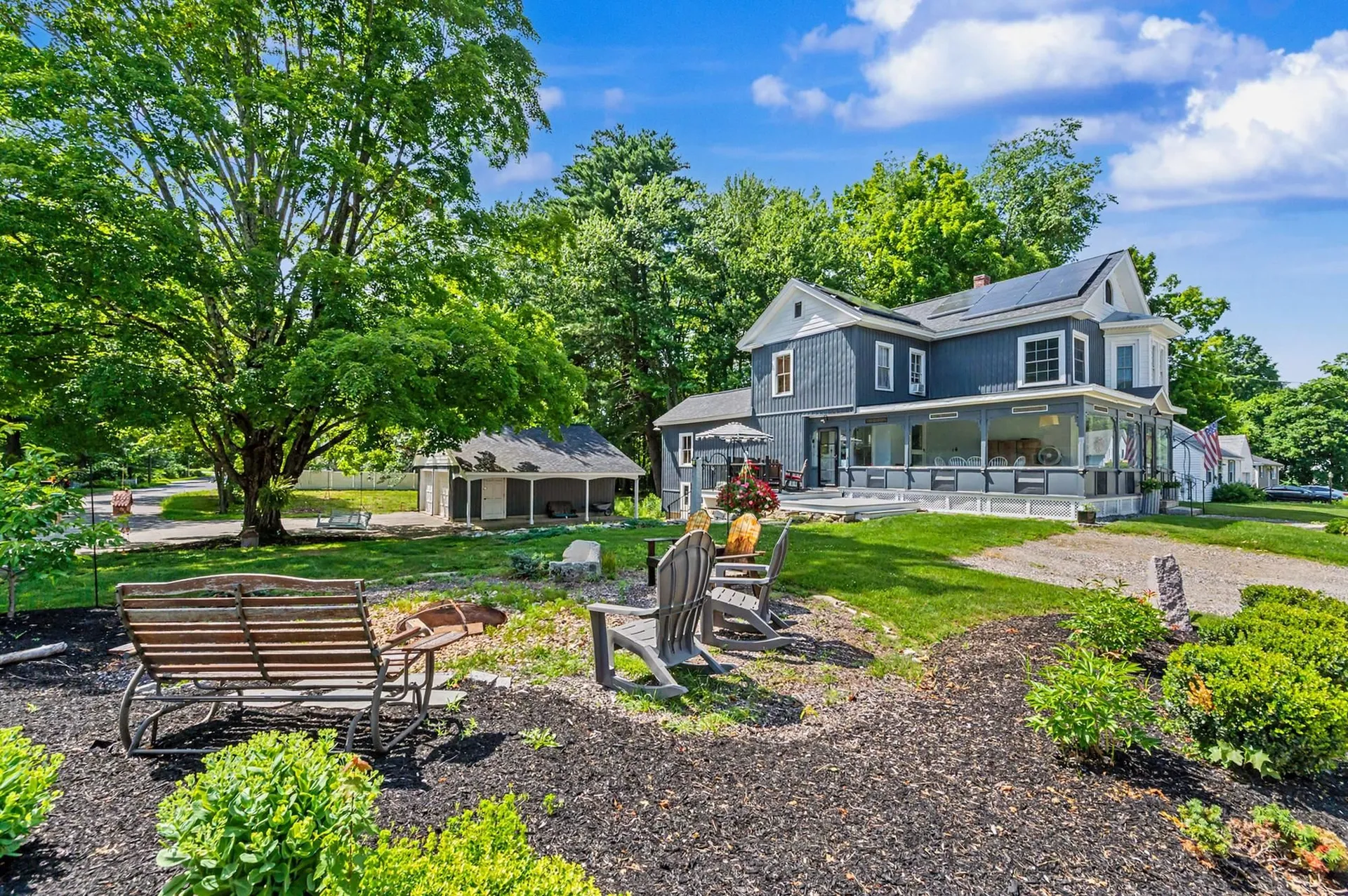 47 Oak Street Milford NH 03055