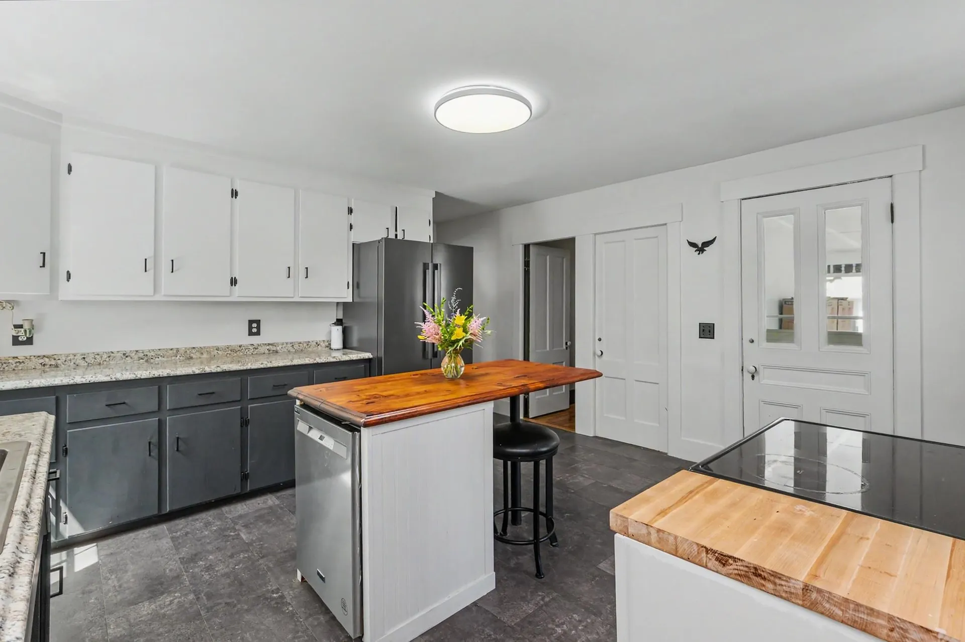 47 Oak Street Milford NH 03055