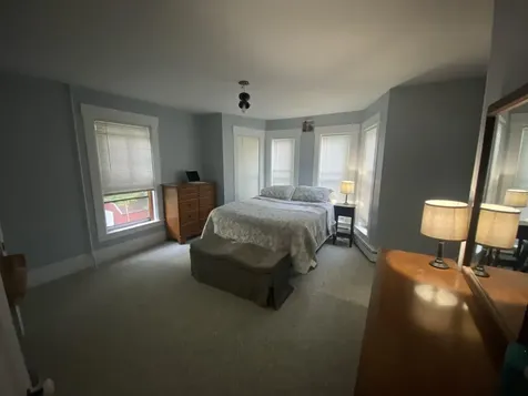 47 Oak Street Milford NH 03055