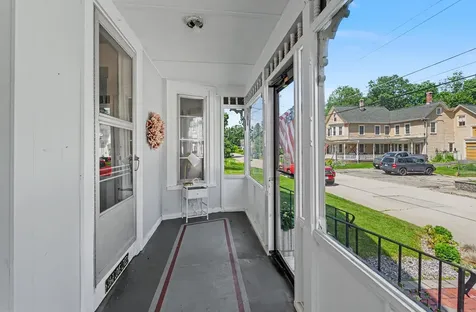 47 Oak Street Milford NH 03055