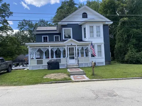 47 Oak Street Milford NH 03055