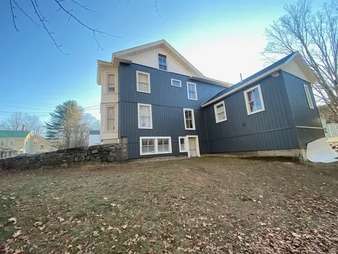47 Oak Street Milford NH 03055