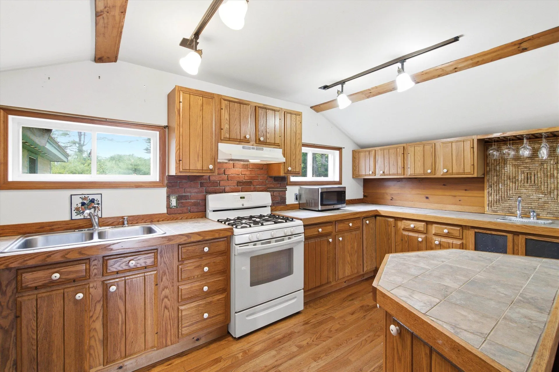 411 Bay Road Andover NH 03216