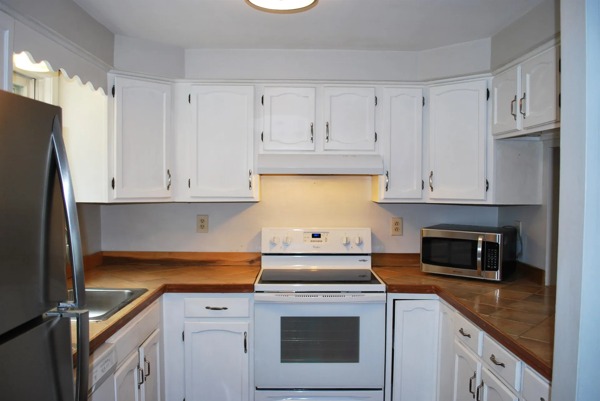 21 Blossom Lane Merrimack NH 03054