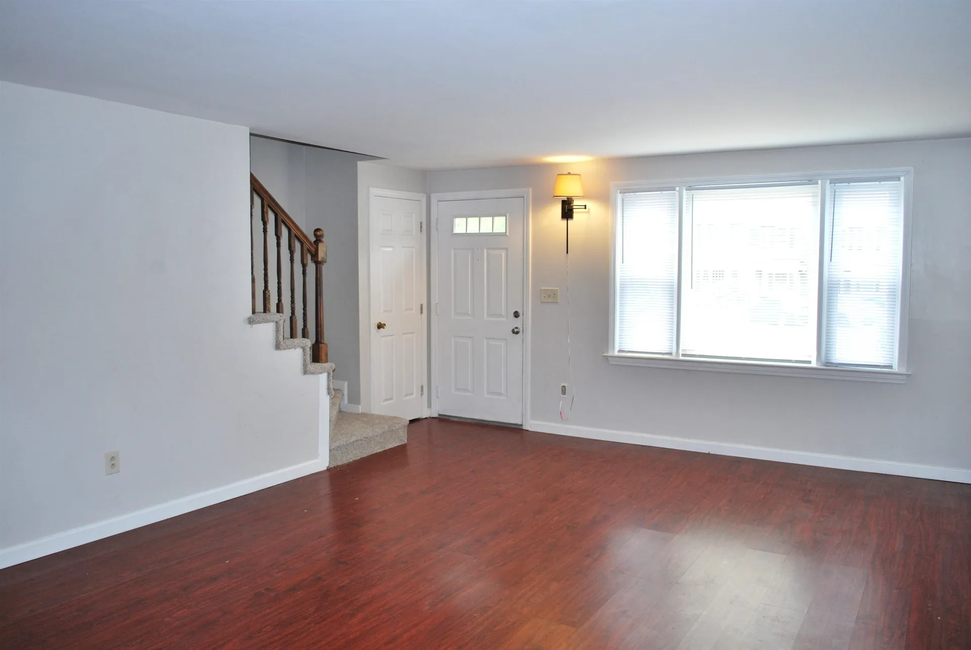 21 Blossom Lane Merrimack NH 03054