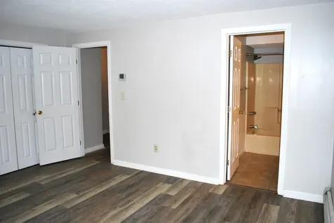 21 Blossom Lane Merrimack NH 03054