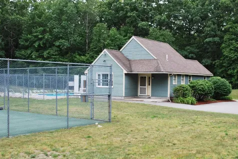 21 Blossom Lane Merrimack NH 03054