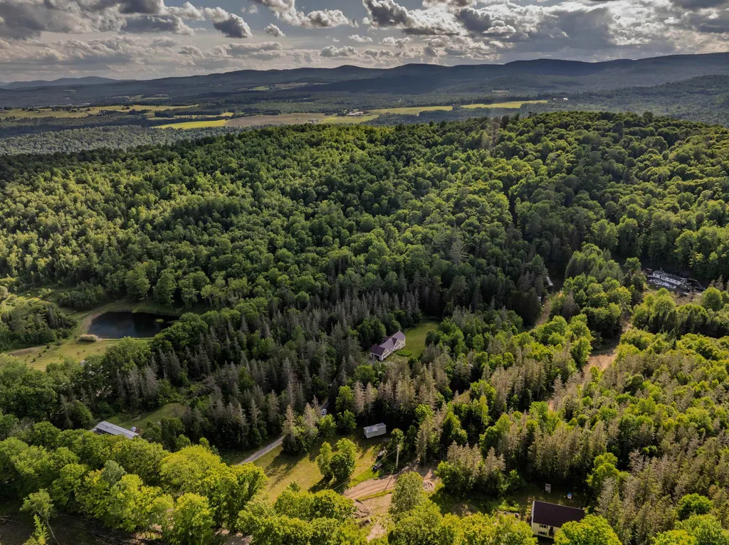 1736 Grimes Road Lyndon VT 05819