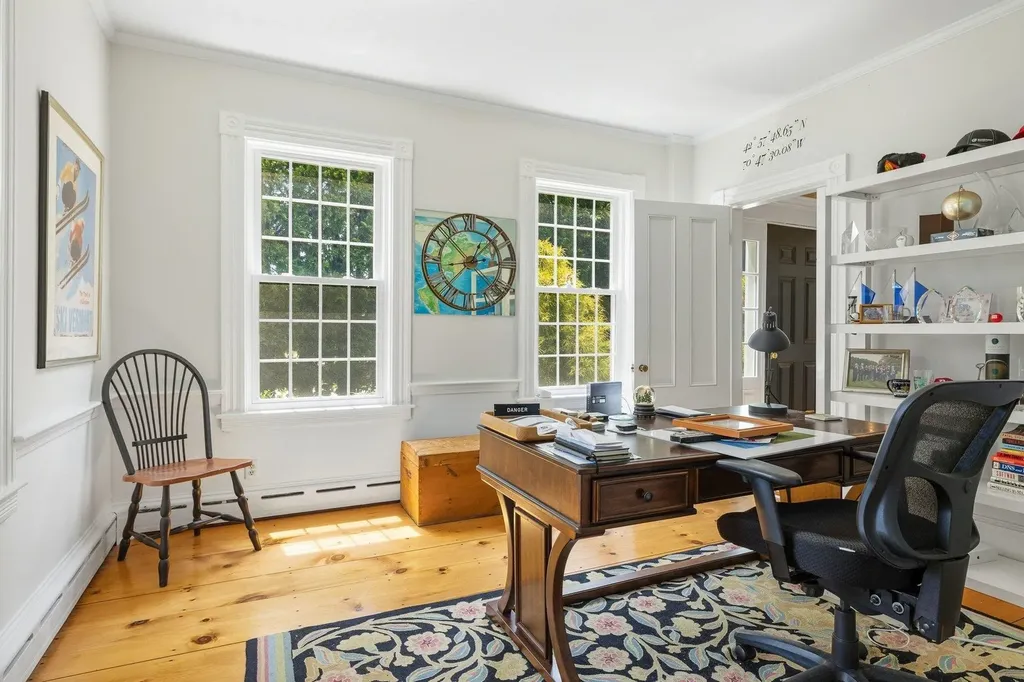 79 Atlantic Avenue North Hampton NH 03862