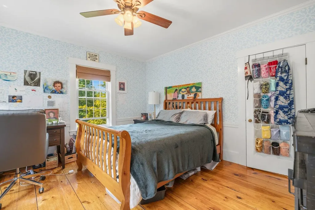 79 Atlantic Avenue North Hampton NH 03862