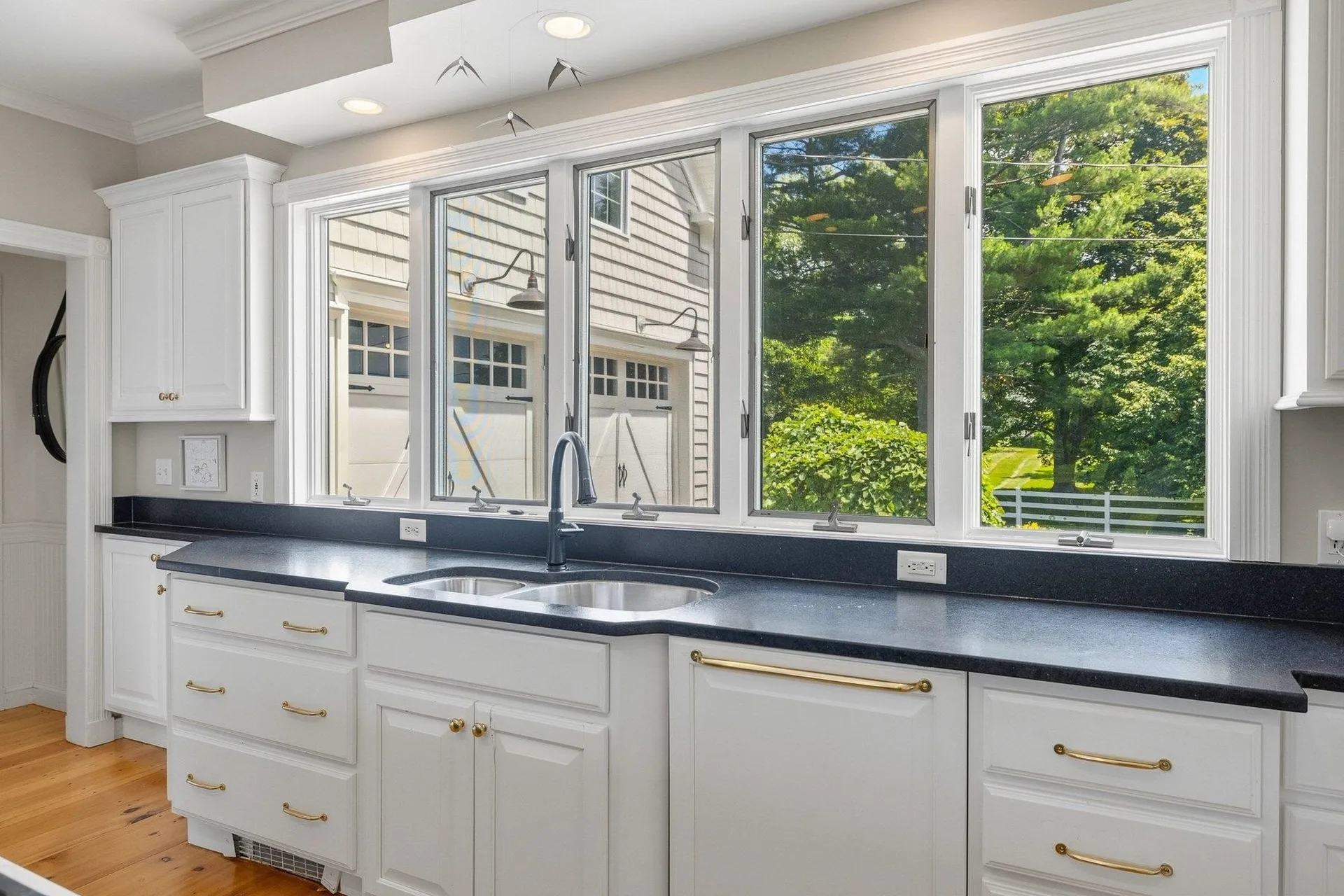 79 Atlantic Avenue North Hampton NH 03862