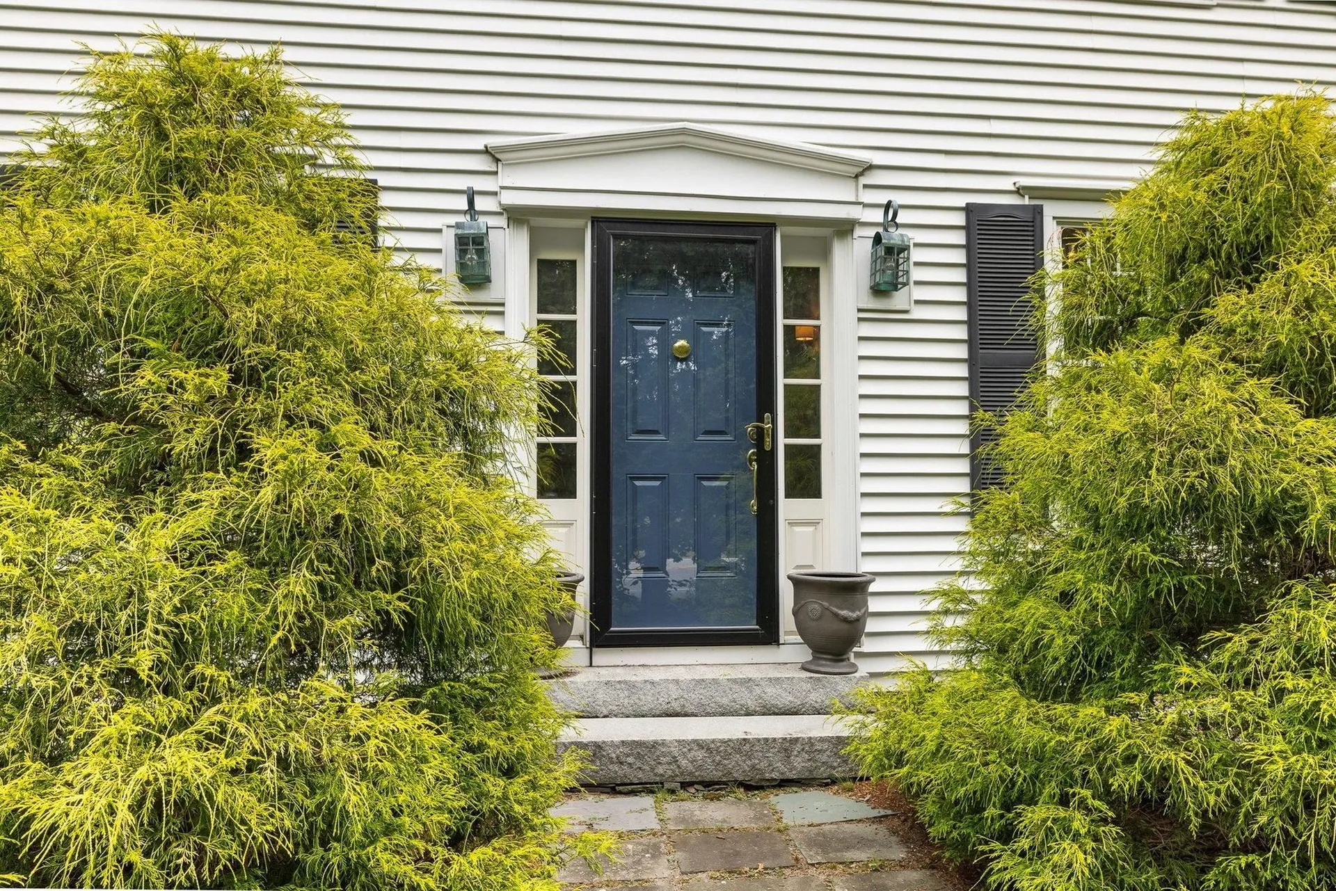 79 Atlantic Avenue North Hampton NH 03862