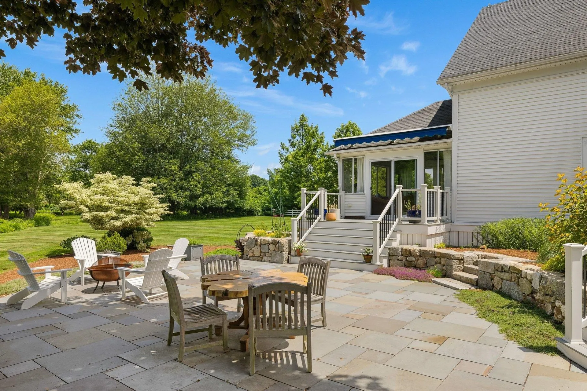 79 Atlantic Avenue North Hampton NH 03862