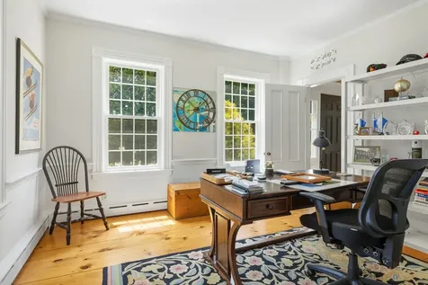 79 Atlantic Avenue North Hampton NH 03862