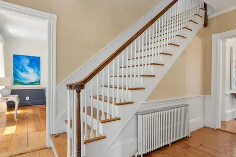 79 Atlantic Avenue North Hampton NH 03862