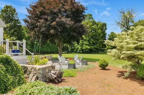 79 Atlantic Avenue North Hampton NH 03862
