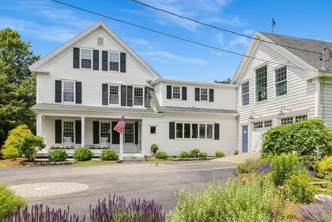 79 Atlantic Avenue North Hampton NH 03862