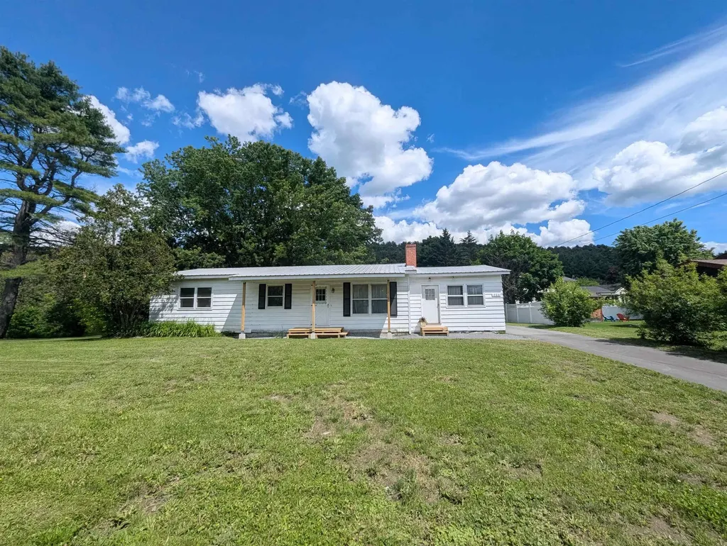 264 Breezy Hill Road St. Johnsbury VT 05819