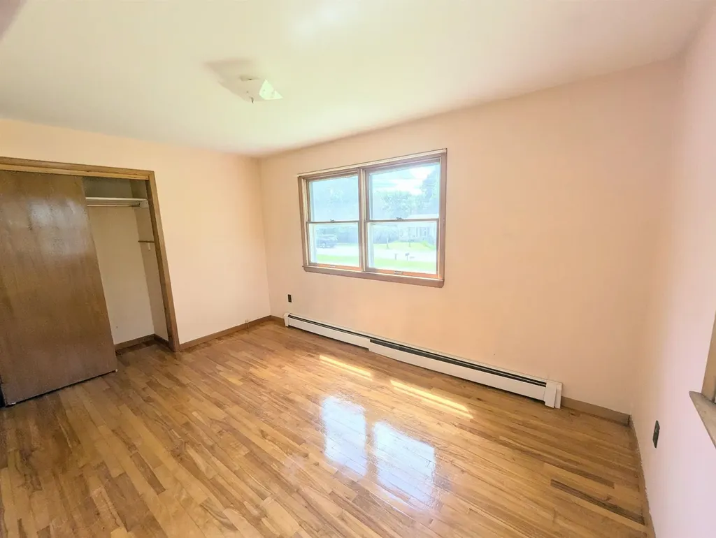 264 Breezy Hill Road St. Johnsbury VT 05819