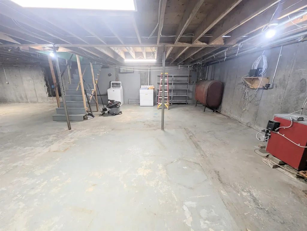 264 Breezy Hill Road St. Johnsbury VT 05819