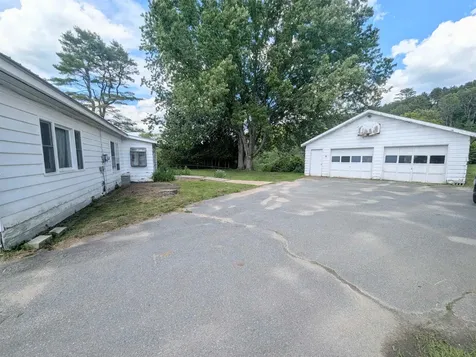 264 Breezy Hill Road St. Johnsbury VT 05819