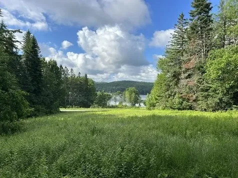 Hilda's Way Pittsburg NH 03592