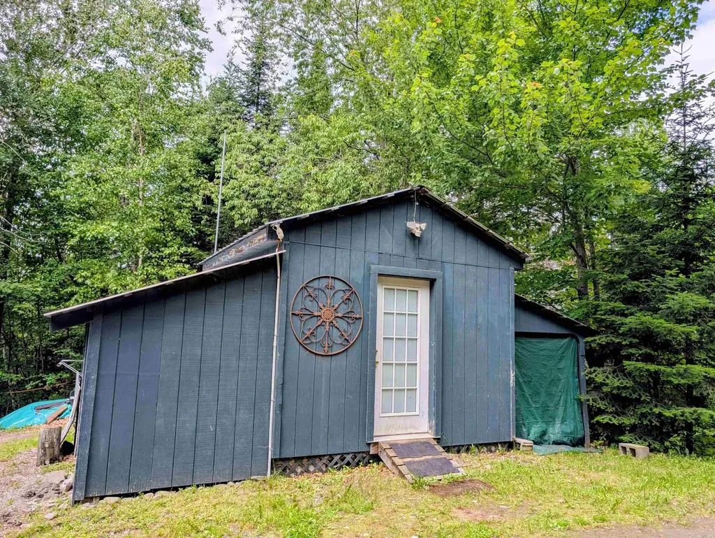 16 Griffin Road Stewartstown NH 03576