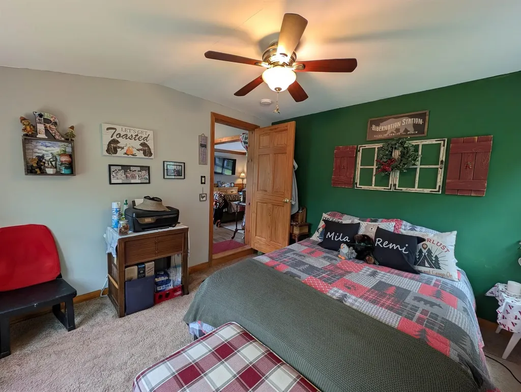 16 Griffin Road Stewartstown NH 03576