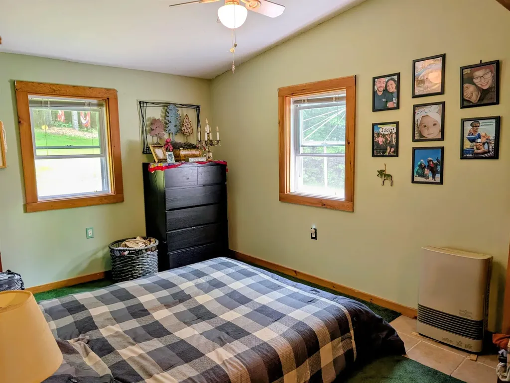 16 Griffin Road Stewartstown NH 03576