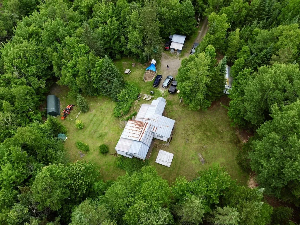 16 Griffin Road Stewartstown NH 03576