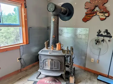 16 Griffin Road Stewartstown NH 03576