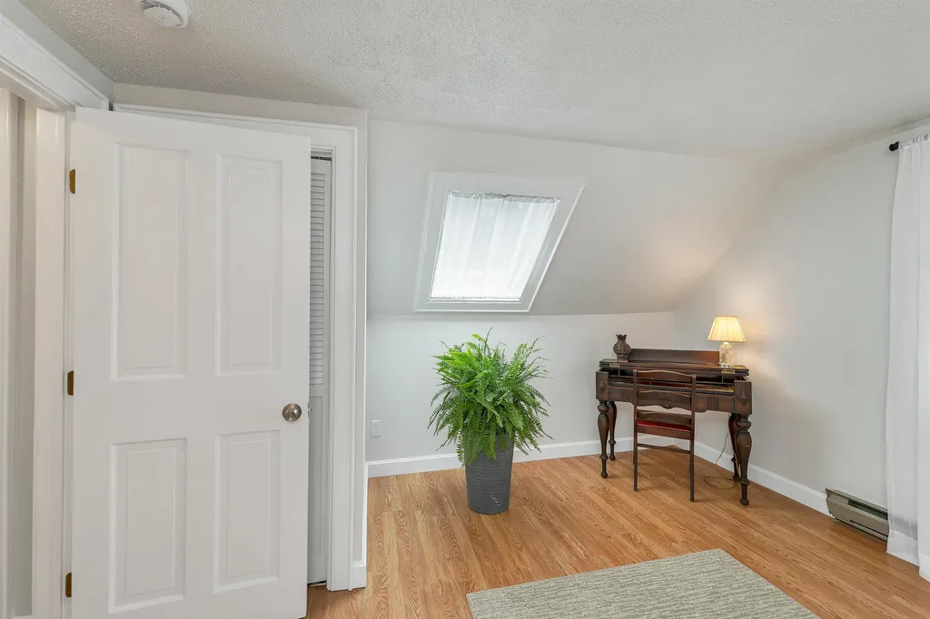 2007 Lafayette Road Portsmouth NH 03801