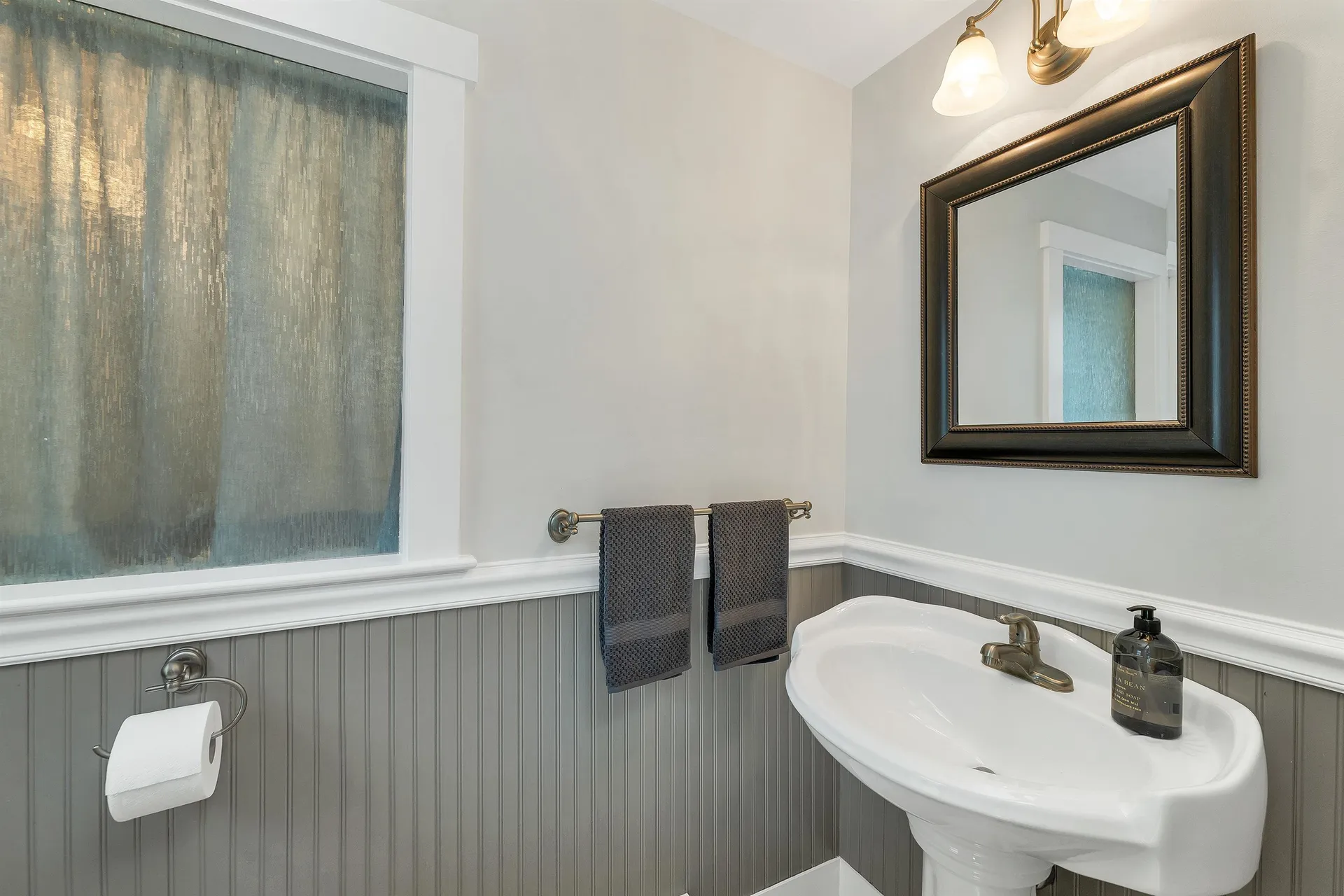 2007 Lafayette Road Portsmouth NH 03801